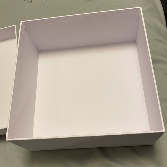 Authentic Dior Dust box - Picture 8 of 9